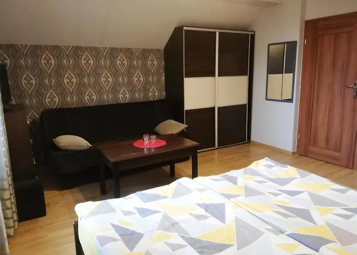 Ranczo U Stefana 农家乐 尤斯托尼莫斯基