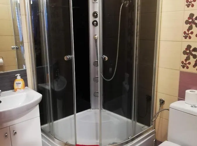 Ranczo U Stefana * 尤斯托尼莫斯基